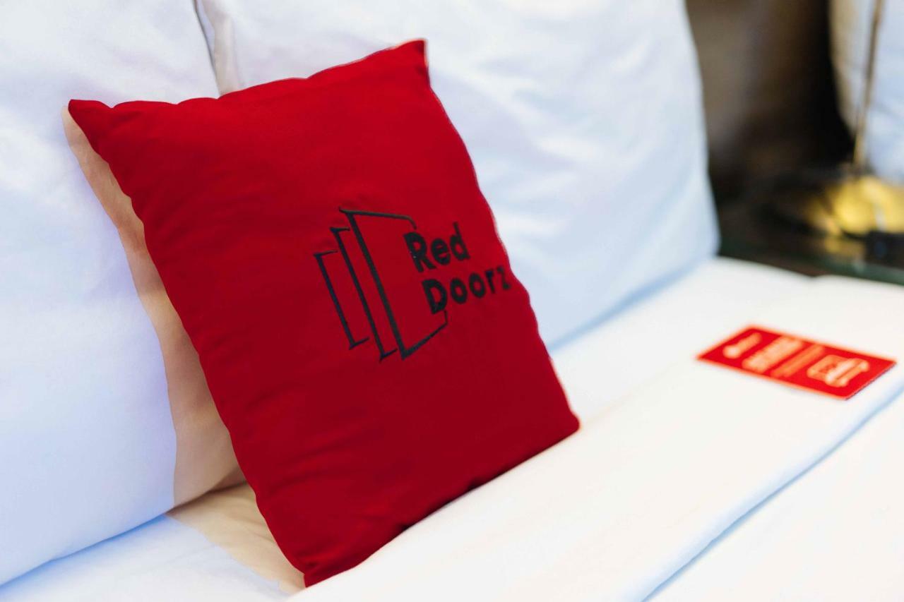 Reddoorz Premium @ Cityland Tagaytay 2 Tagaytay City Extérieur photo