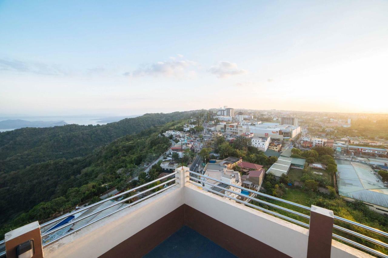 Reddoorz Premium @ Cityland Tagaytay 2 Tagaytay City Extérieur photo