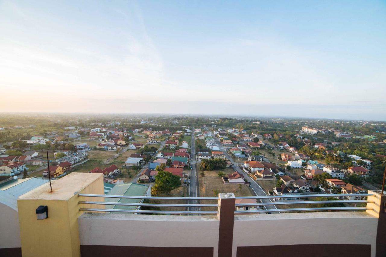 Reddoorz Premium @ Cityland Tagaytay 2 Tagaytay City Extérieur photo