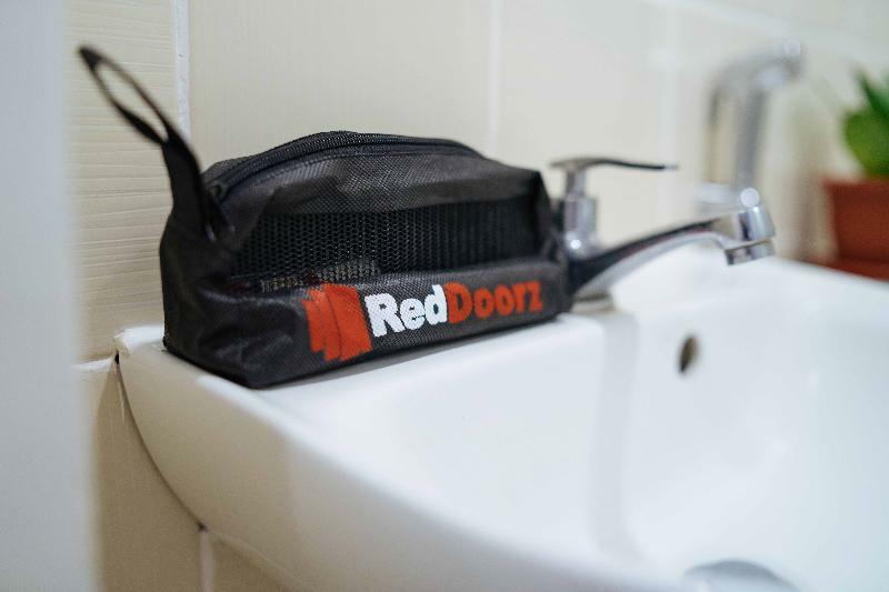 Reddoorz Premium @ Cityland Tagaytay 2 Tagaytay City Extérieur photo